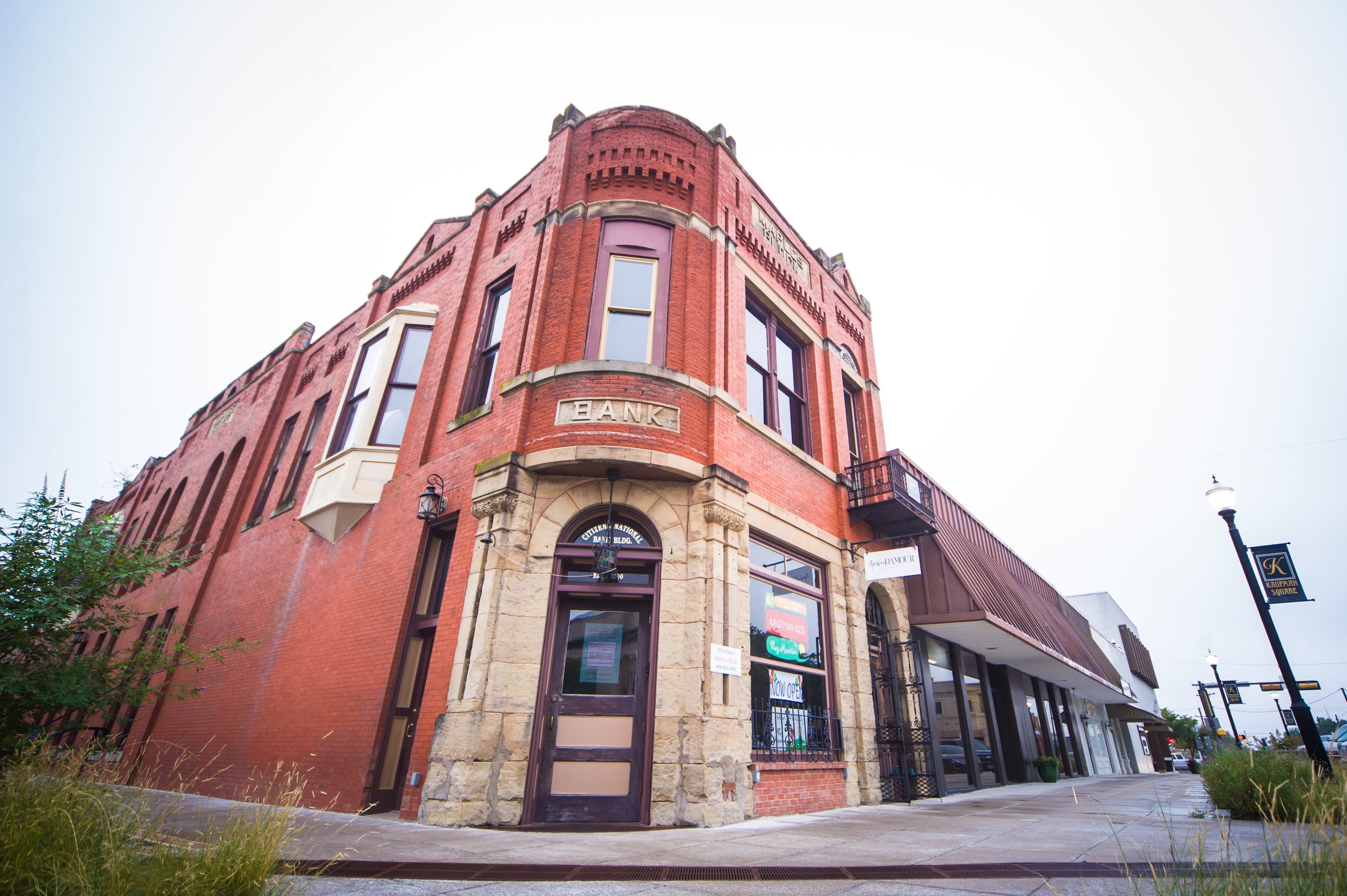 Artificial turf installation in Kaufman, TX