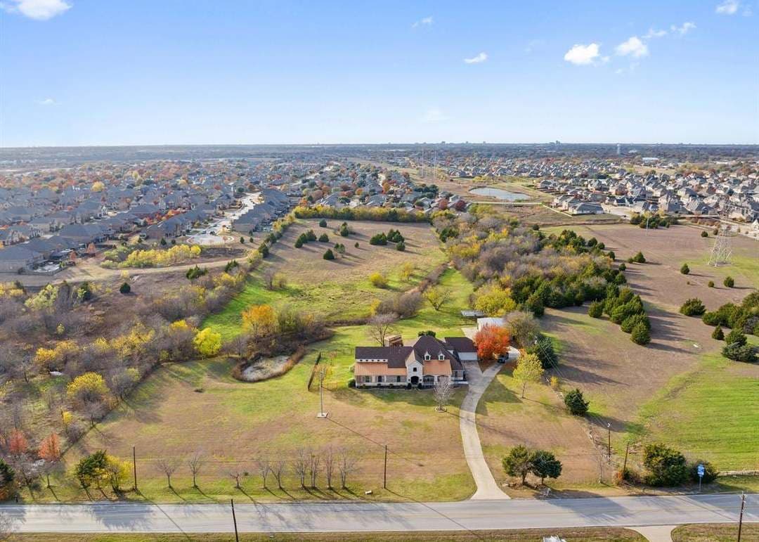 Artificial turf installation in Sachse, TX